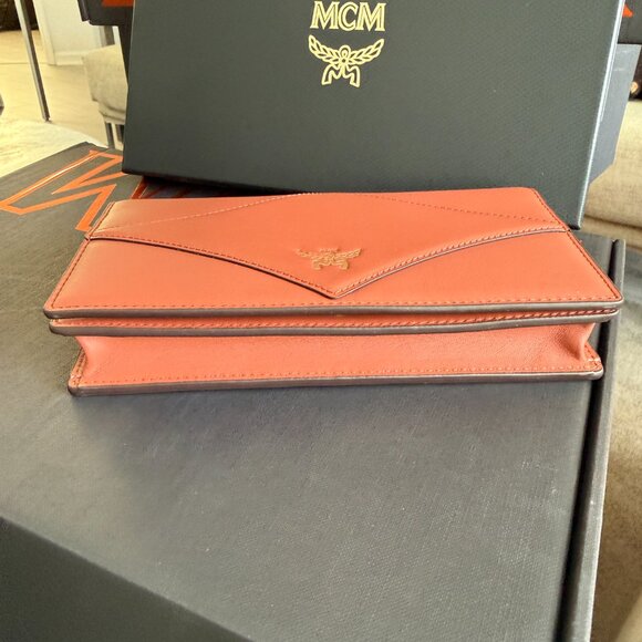 MCM Leather Wallet Purse On Removable Leather and Chain, MYL ESAK01 X7001 - Picture 7 of 16